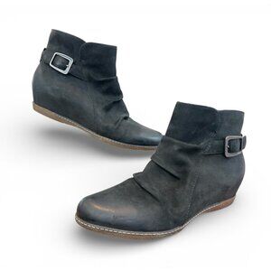 Dansko Lia Black Suede Wedge Ankle Bootie Boot Comfort Womens Size 41 10.5-11 US